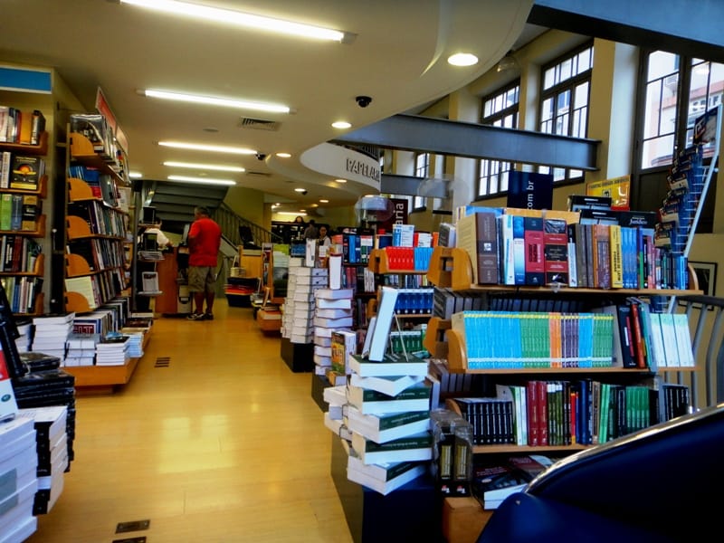 Livrarias Catarinense › Concierge Floripa